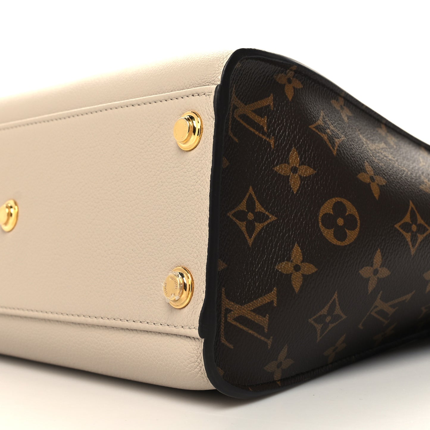 Calfskin Monogram On My Side Greige