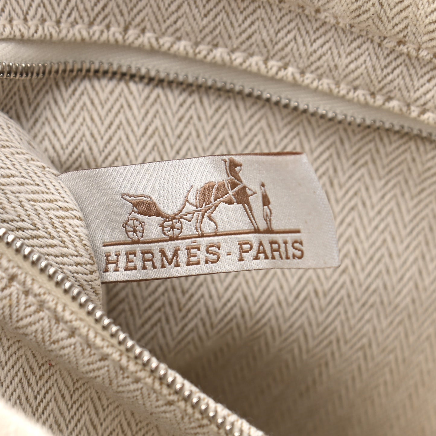 Canvas Barenia Fourbi 25 MM Pouch Naturel Fauve