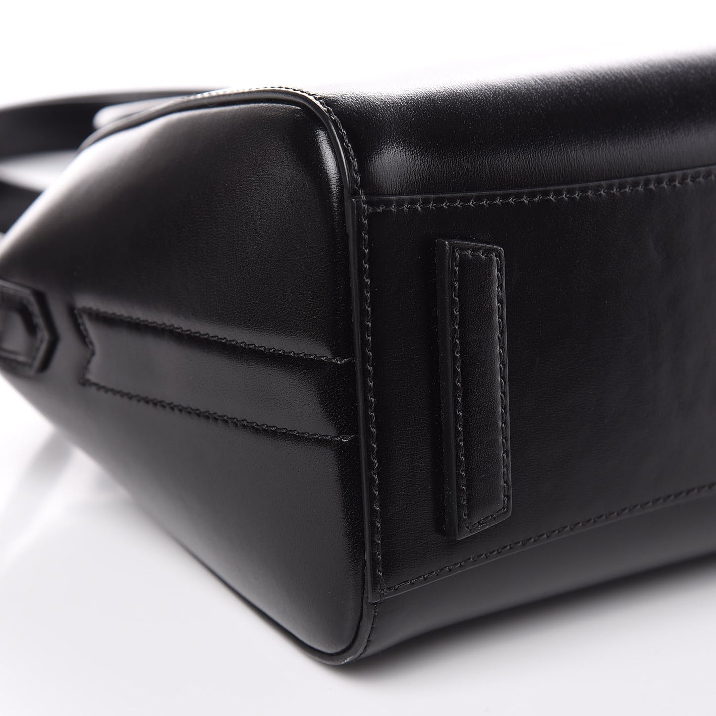 Shiny Lord Calfskin Mini Antigona Black