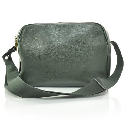 Louis Vuitton Taiga Reporter Messenger Bag 2 of 7