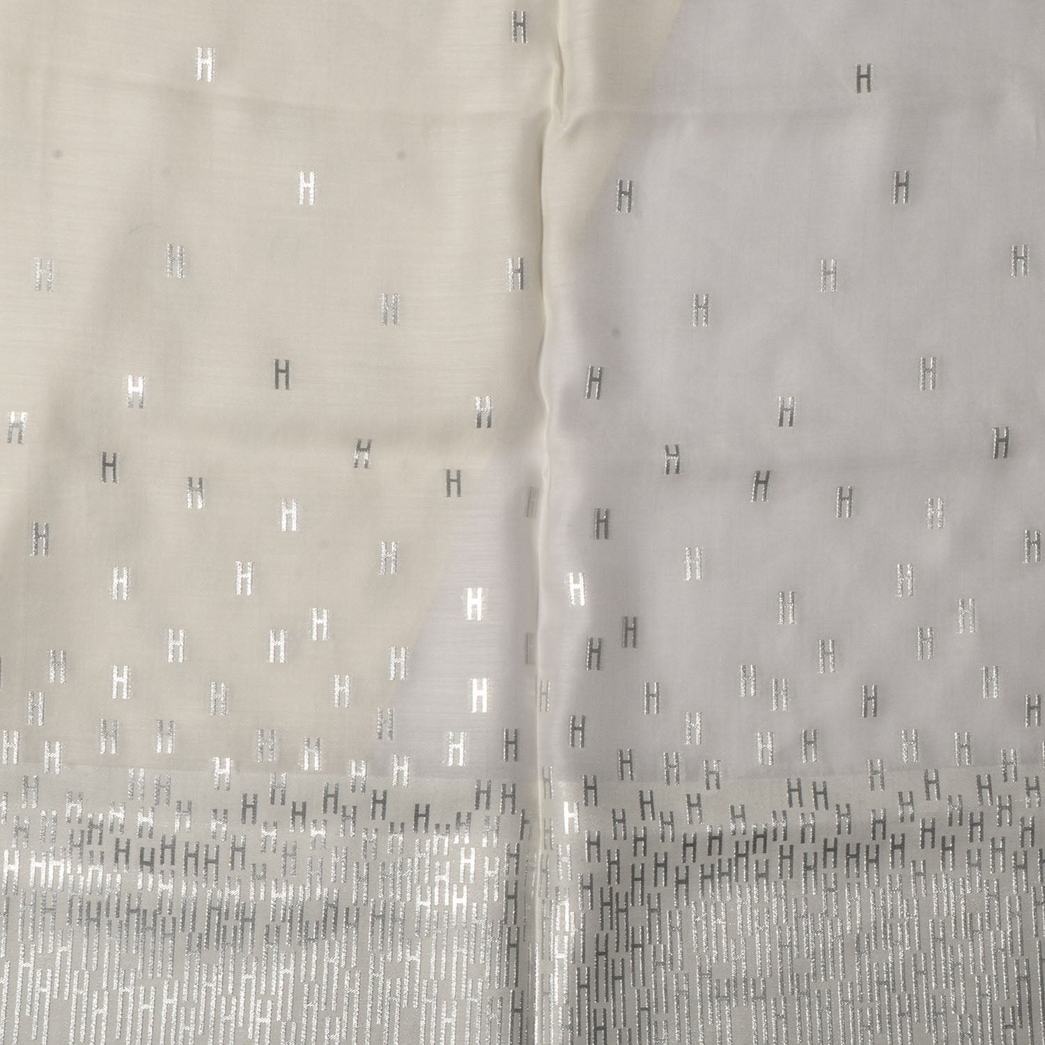Hermes Silk Cashmere Hart Deco Stole Ivory and Argent 3 of 4
