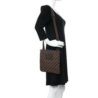 Louis Vuitton Damier Ebene Brooklyn Flat Pochette 2 of 10