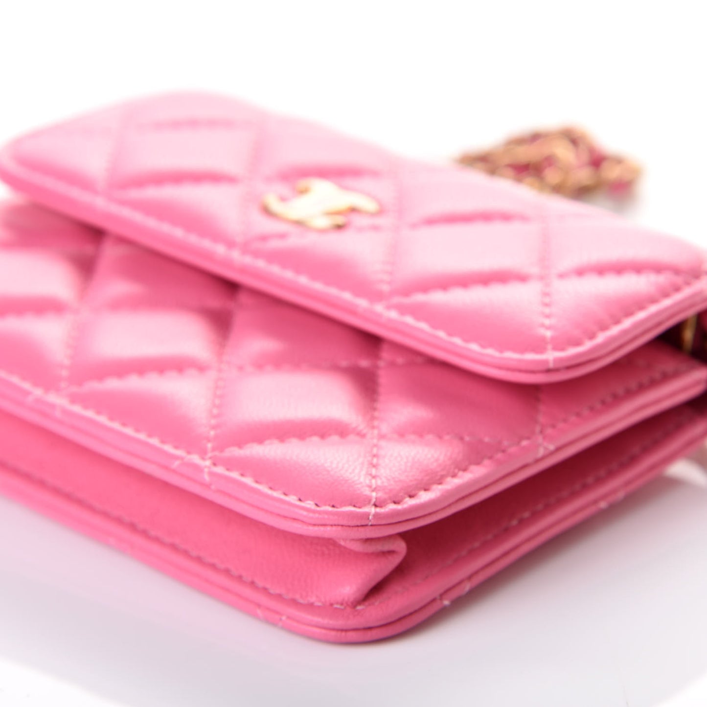 Lambskin Quilted Pearl Crush Clutch With Chain Pink