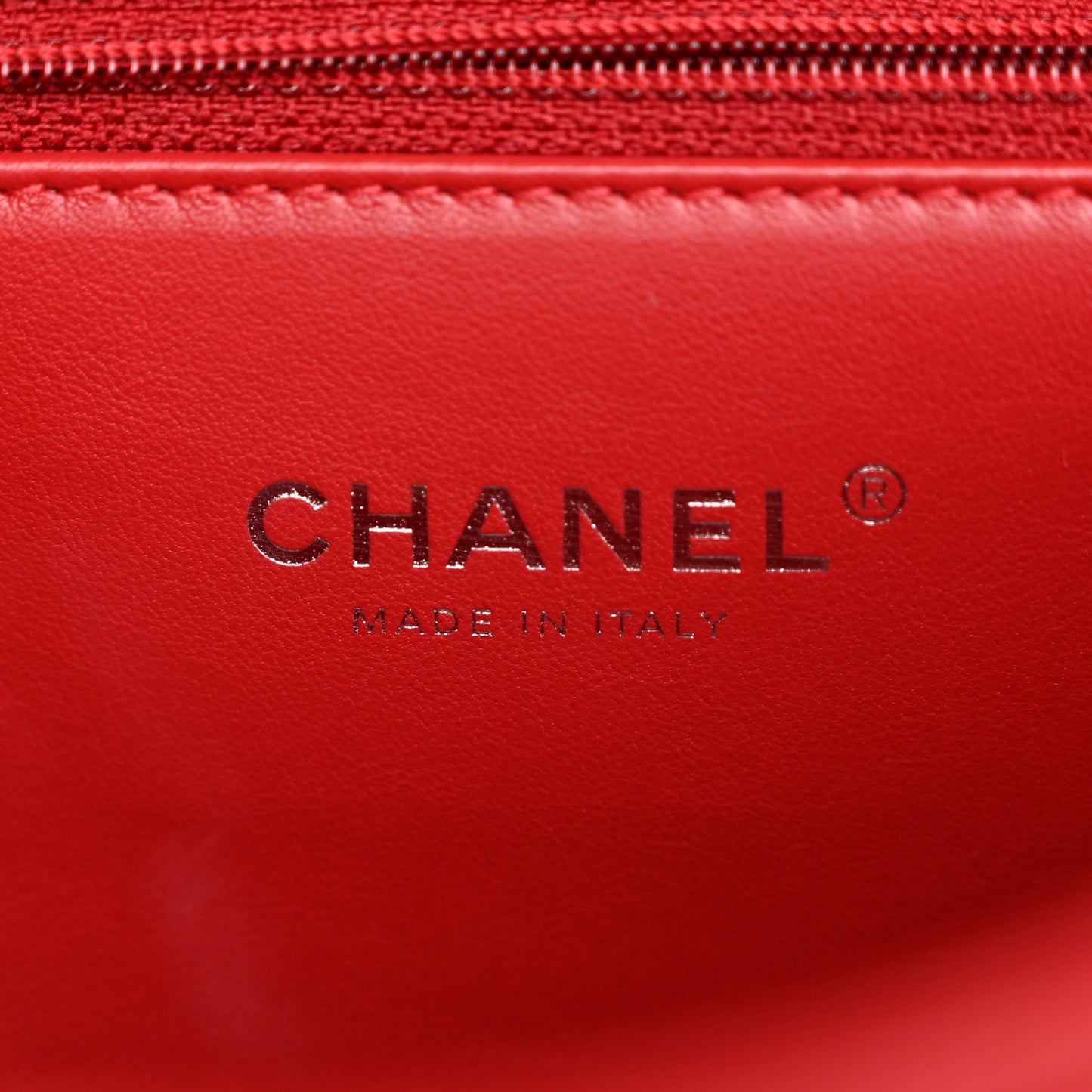 Calfskin Quilted Medium CC Filigree Flap Red