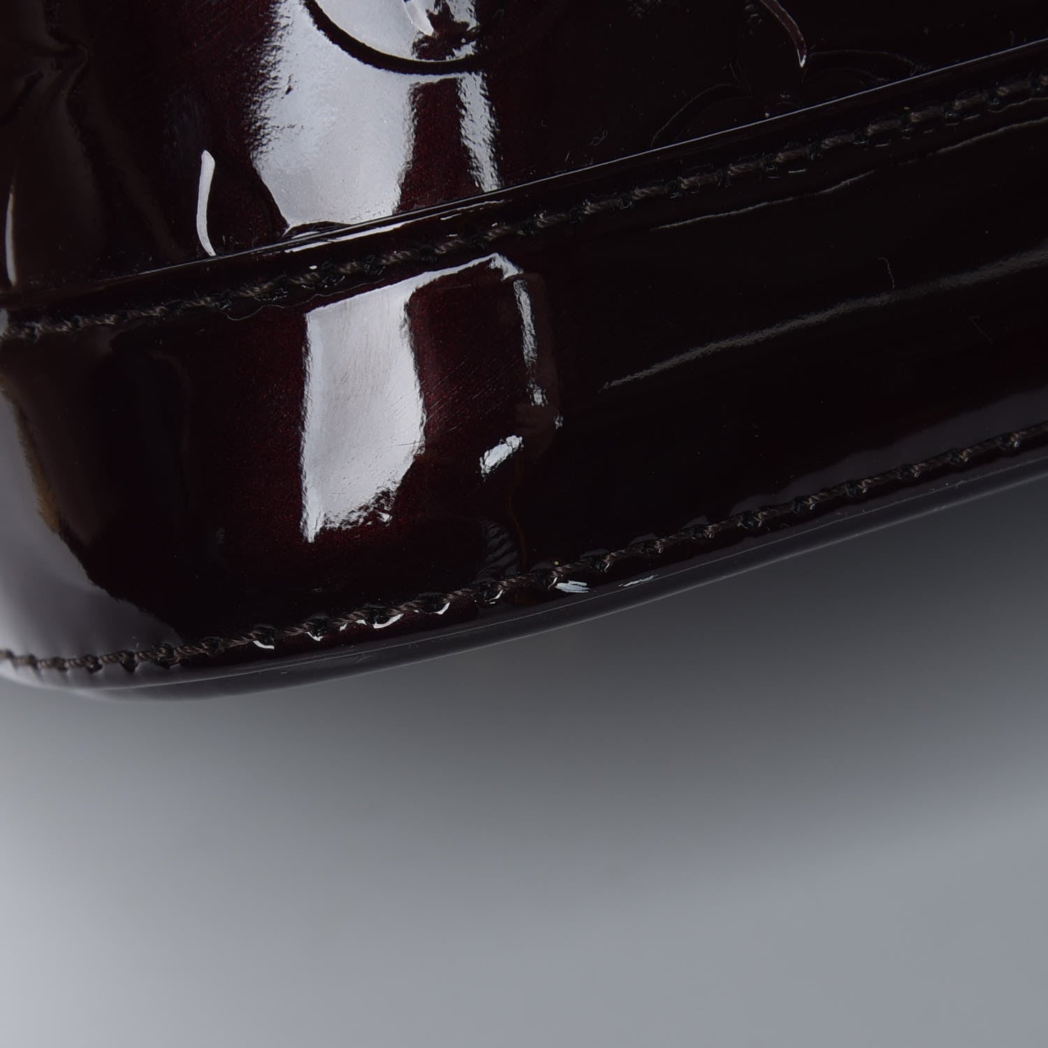 Louis Vuitton Vernis Alma PM Amarante 9 of 10