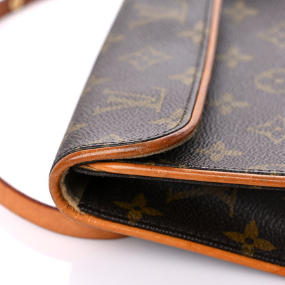 Louis Vuitton Monogram Pochette Florentine XS 17 of 22