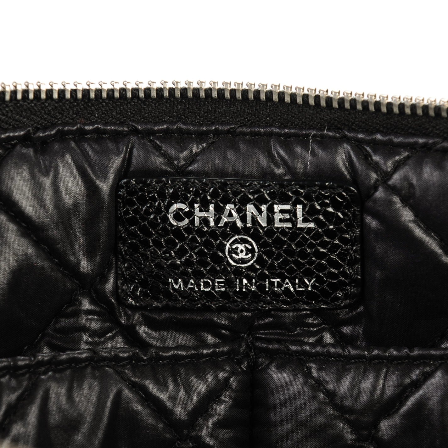 Chanel Caviar Quilted Cosmetic Case Black 6 of 8
