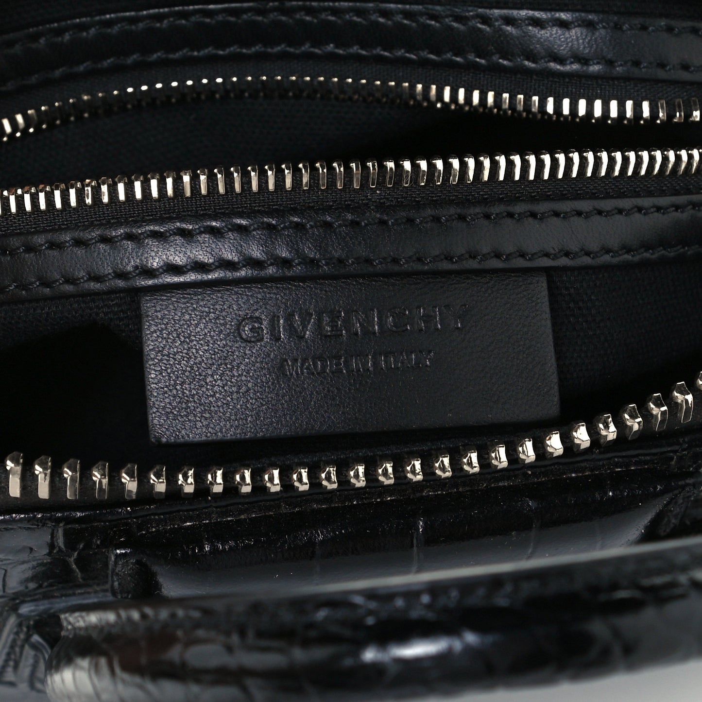 Calfskin Crocodile Embossed Mini Antigona Black