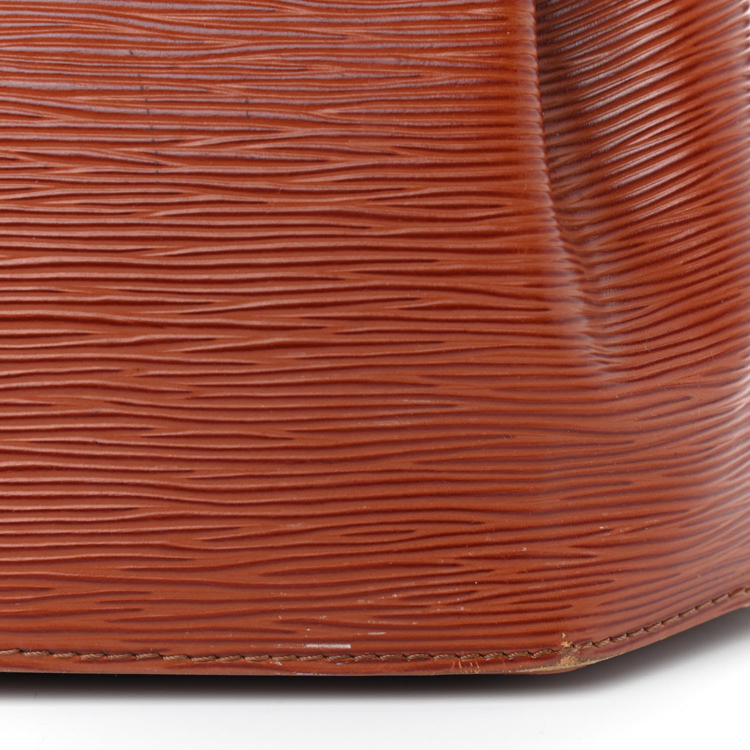 Louis Vuitton Epi Sac D'Epaule Kenyan Fawn 12 of 12