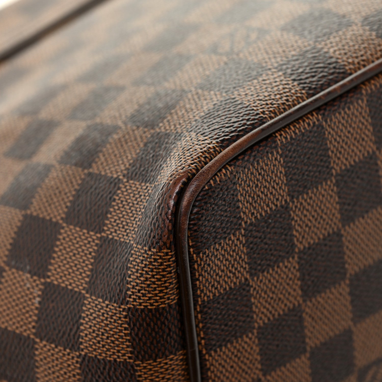 Louis Vuitton Damier Ebene Bergamo MM 18 of 22