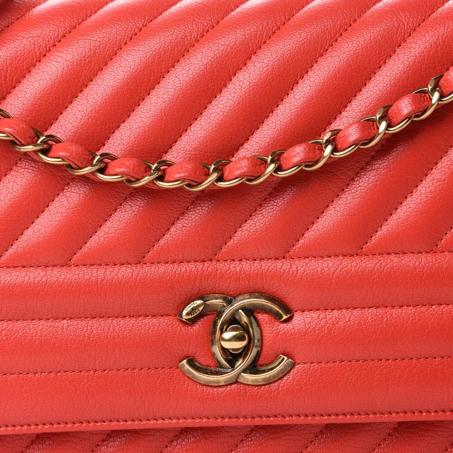 Chanel Shiny Goatskin Diagonal Quilted Small Flap Red 12 of 13