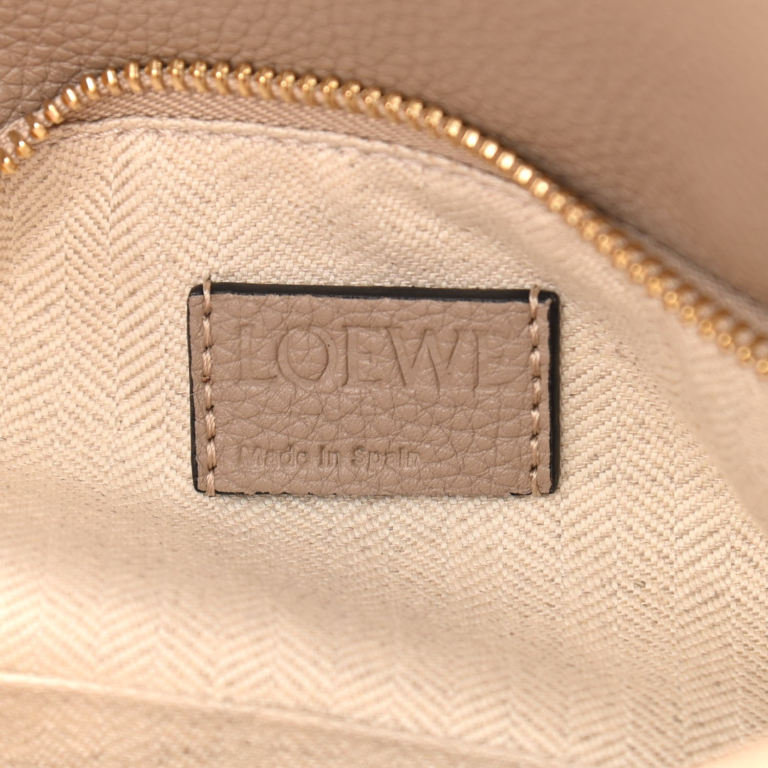 Loewe Calfskin Small Puzzle Bag Sand 5 of 8
