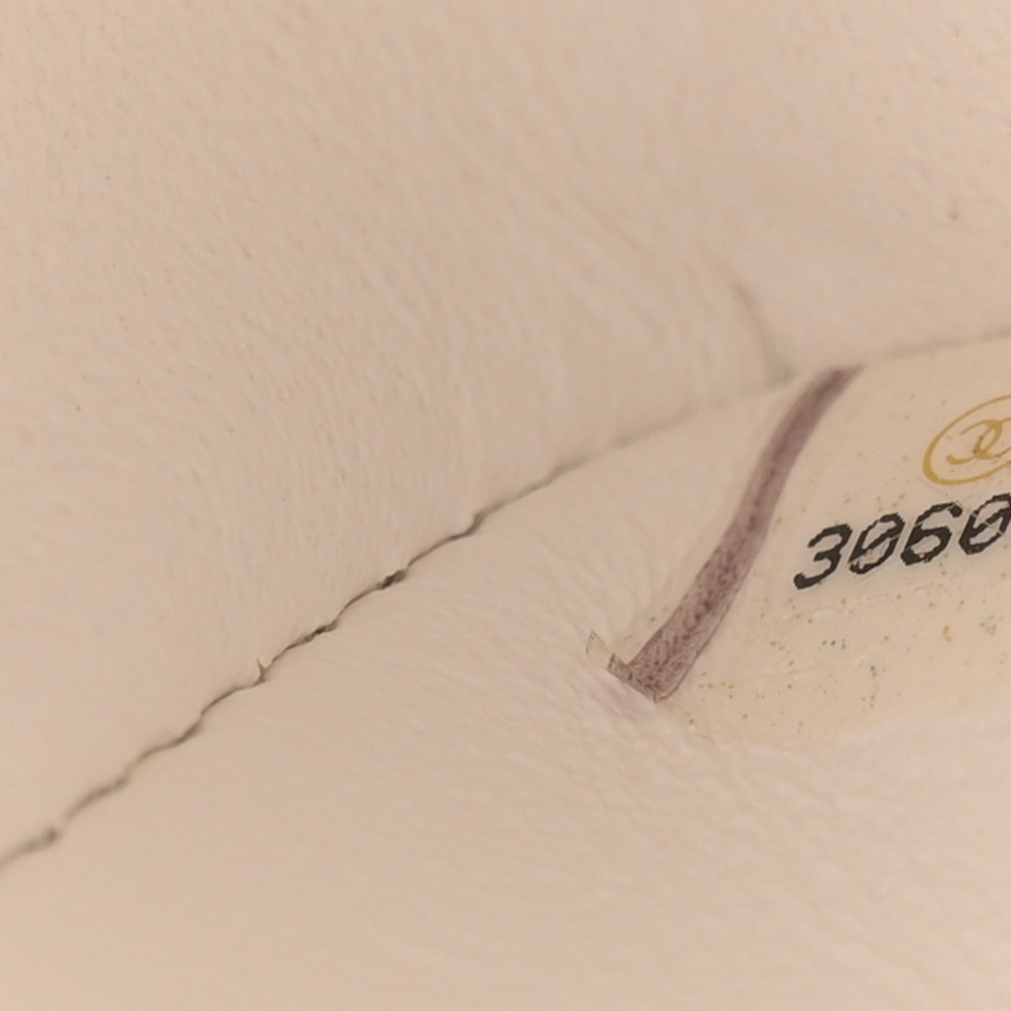 Caviar Quilted Medium Double Flap White