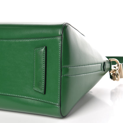 Givenchy Shiny Lord Calfskin Small Antigona Emerald 6 of 16