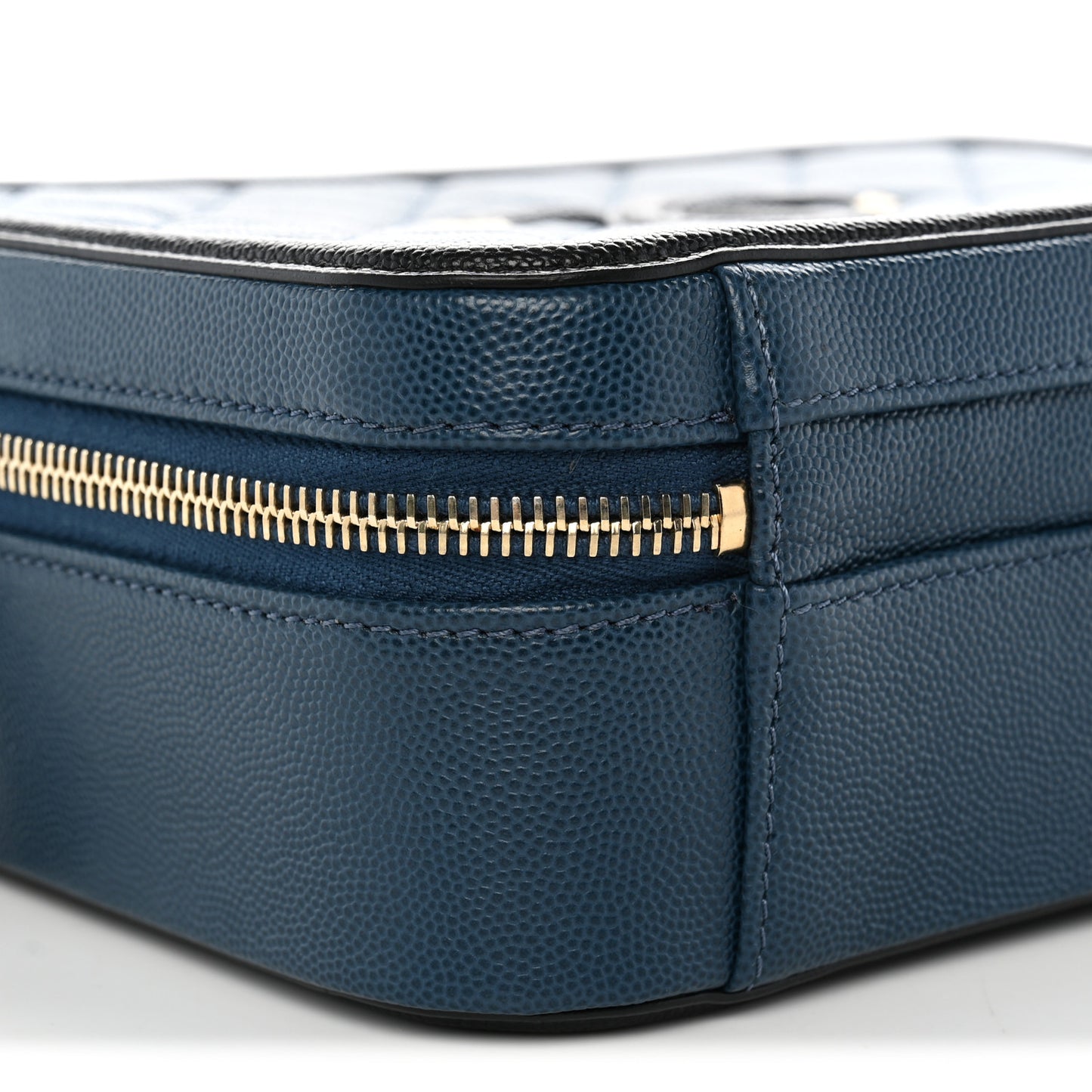 Caviar Quilted Medium CC Filigree Vanity Case Navy Black