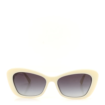 Chanel Acetate Pearl Cat Eye CC Sunglasses 5481-H-A White 2 of 8