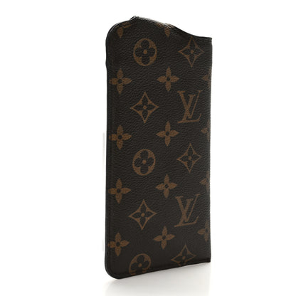 Louis Vuitton Monogram Sunglasses Case MM 3 of 7
