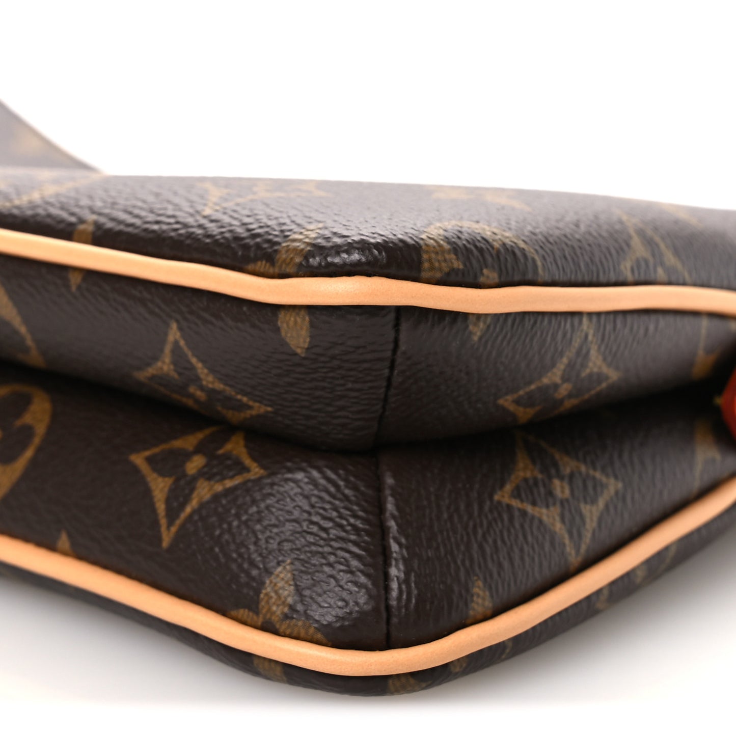 Monogram Liv Pochette