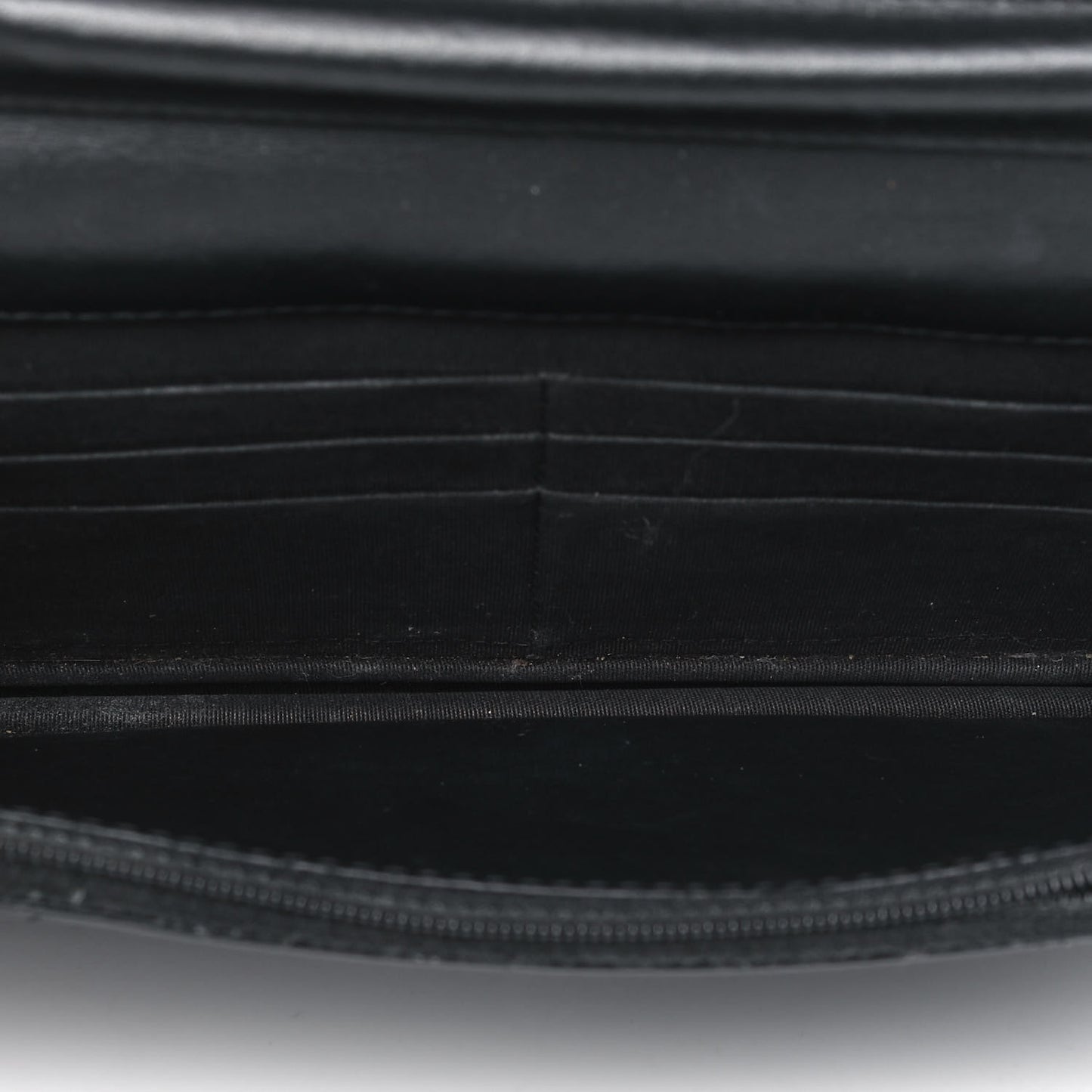 Caviar Quilted Boy Wallet On Chain WOC Black