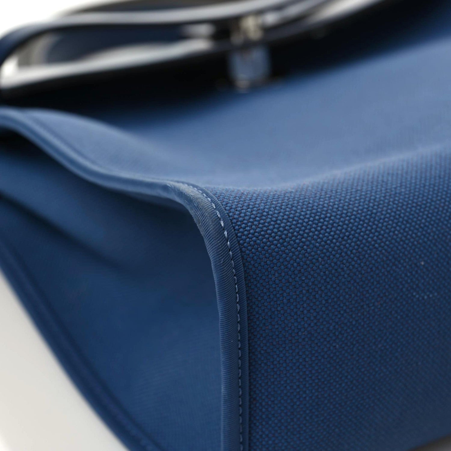 Hermes Vache Hunter Toile Militaire Herbag Zip 31 PM Bleu Brighton Bleu Saphir 9 of 11