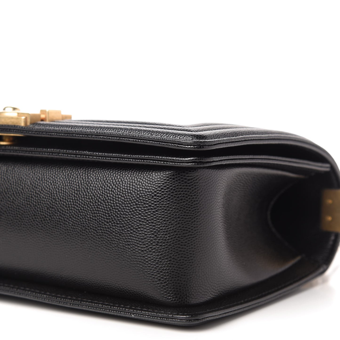 Caviar Quilted Medium Boy Flap Black