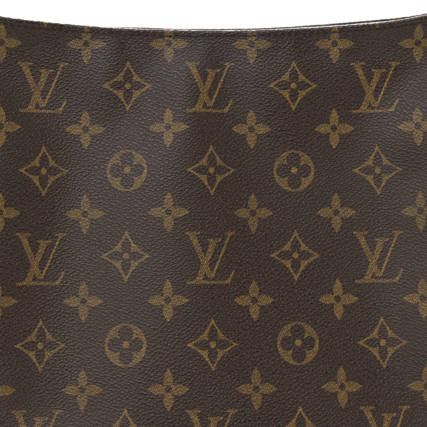 Monogram Looping MM
