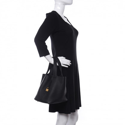 Hermes Taurillon Clemence Picotin Lock 22 MM Black 2 of 10