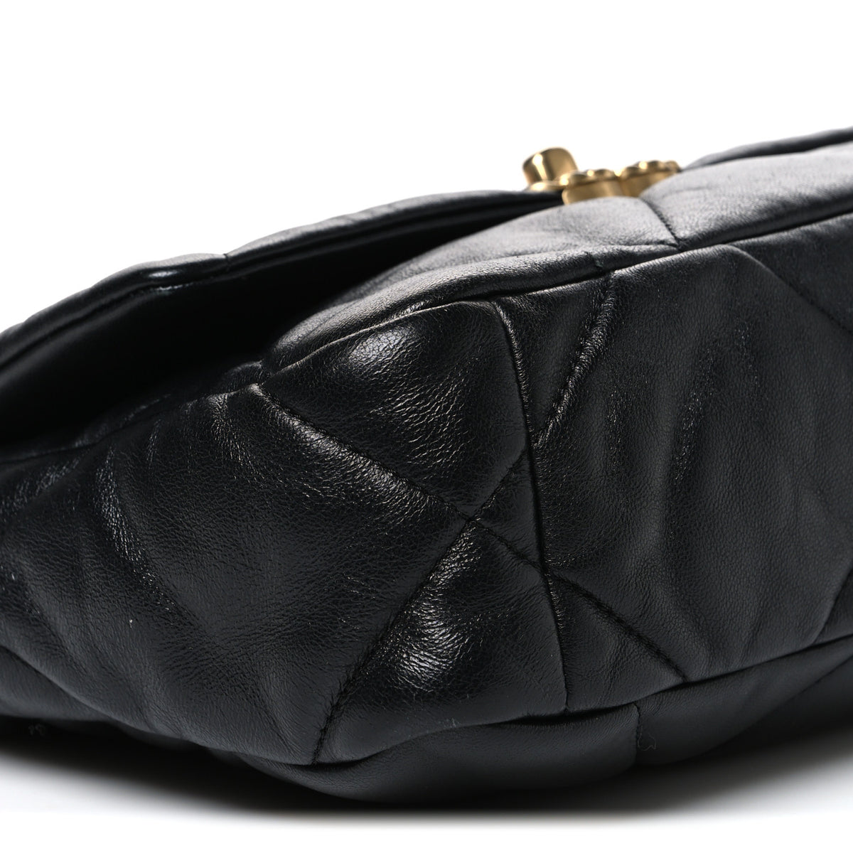 Goatskin Quilted Medium Chanel 19 Flap Black