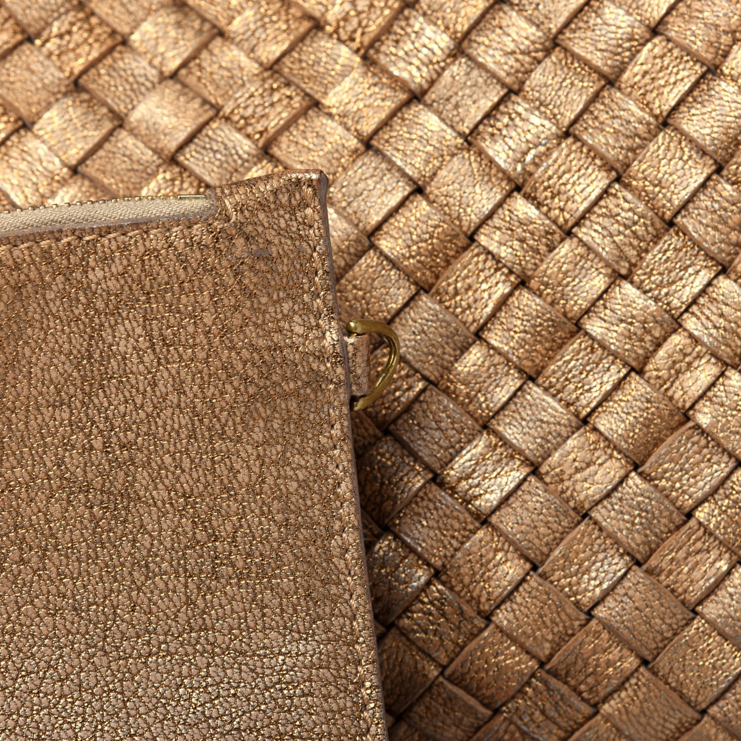 Bottega Veneta Chevre Intrecciato Medium Cabat Ottone 20 of 26
