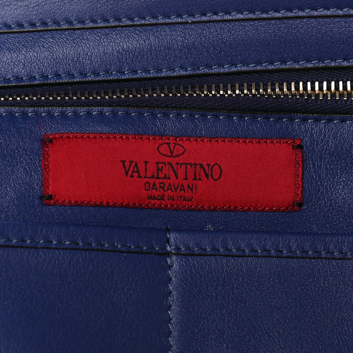 Vitello Medium Rockstud Tote Blue China