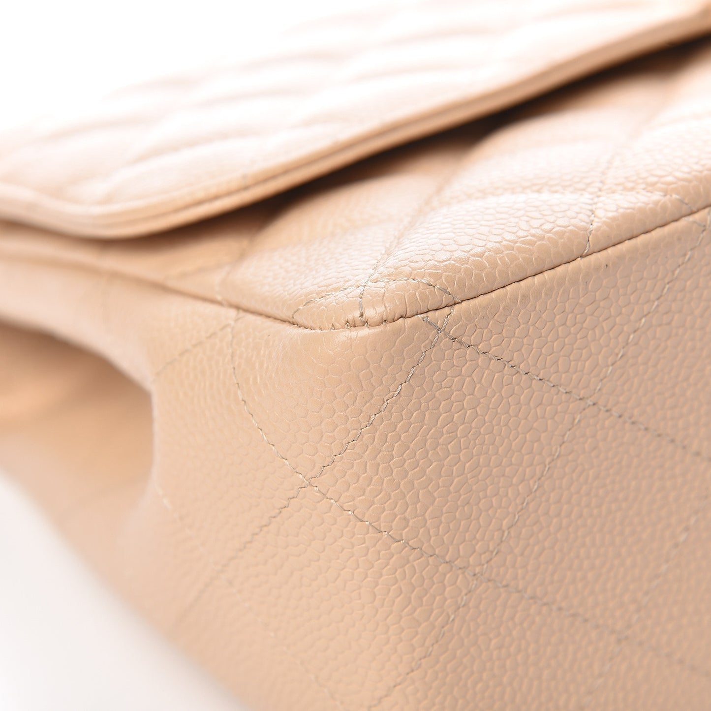 Caviar Quilted Jumbo Single Flap Beige Clair