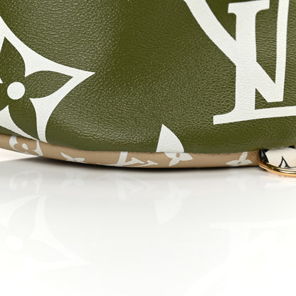Louis Vuitton Monogram Giant Bumbag Kaki Beige 8 of 14