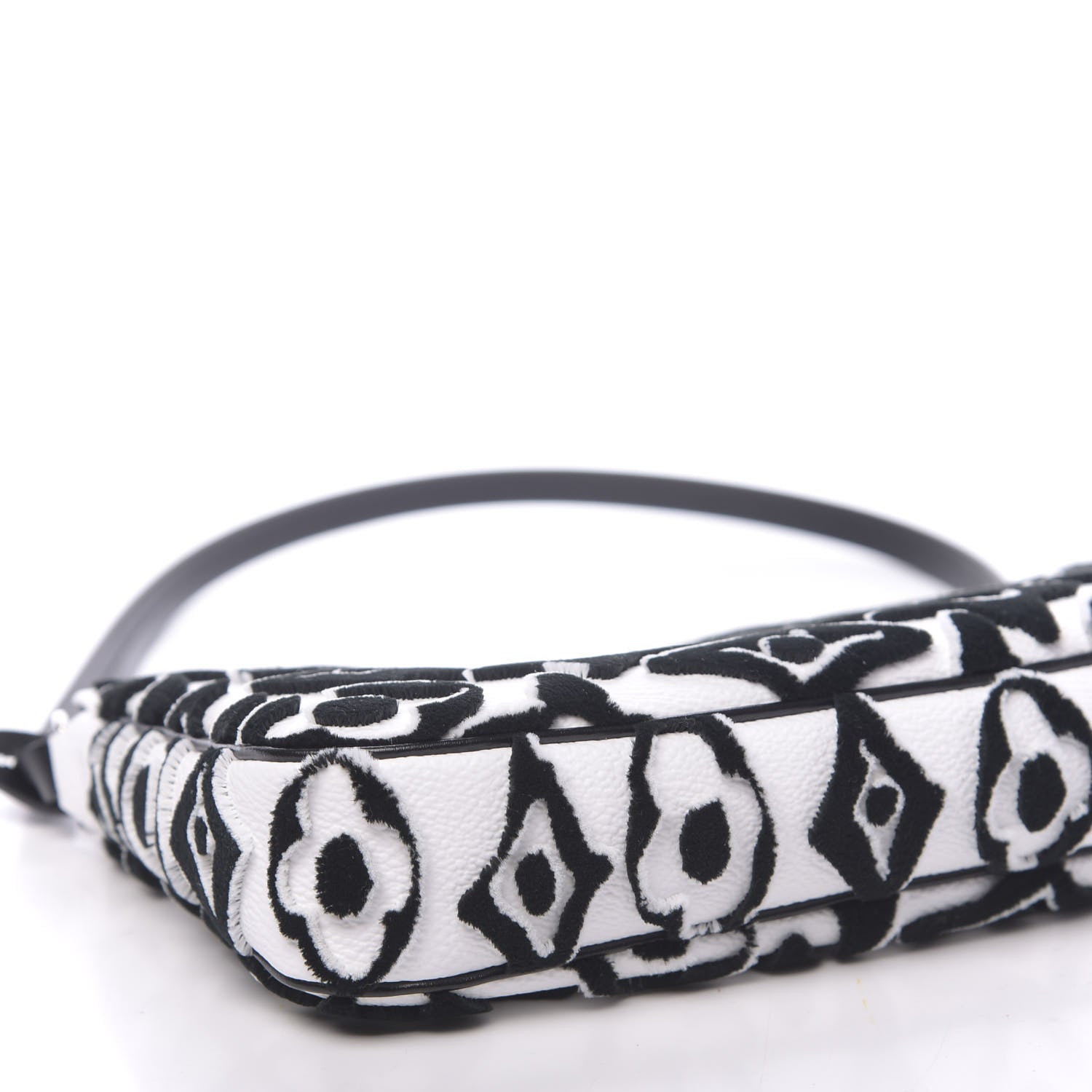 Louis Vuitton X UF Tufted Monogram Pochette Accessories White Black 8 of 10