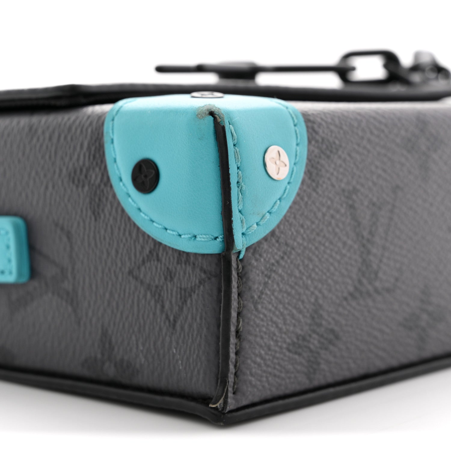 Louis Vuitton Reverse Monogram Eclipse Steamer Wearable Wallet Turquoise 8 of 12