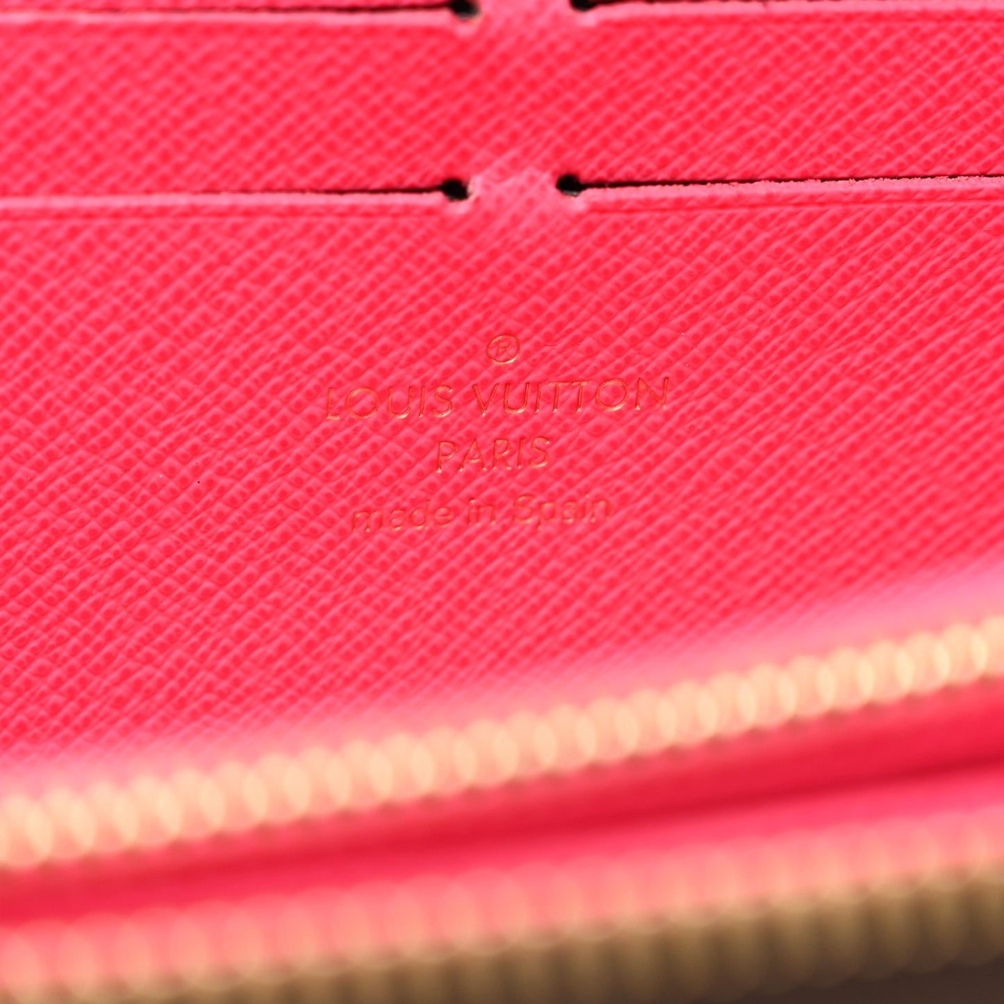 Monogram V Zippy Wallet Grenade