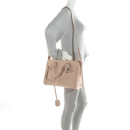 Alexander McQueen Pebbled Calfskin Small Skull Padlock Zip Around Tote Teint 2 of 7
