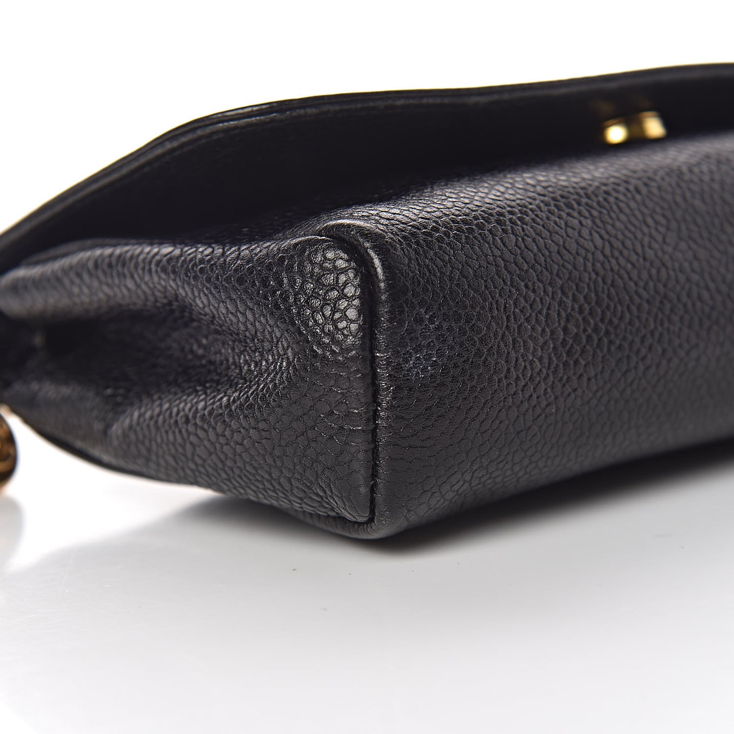 Caviar Timeless CC Flap Pouch Black