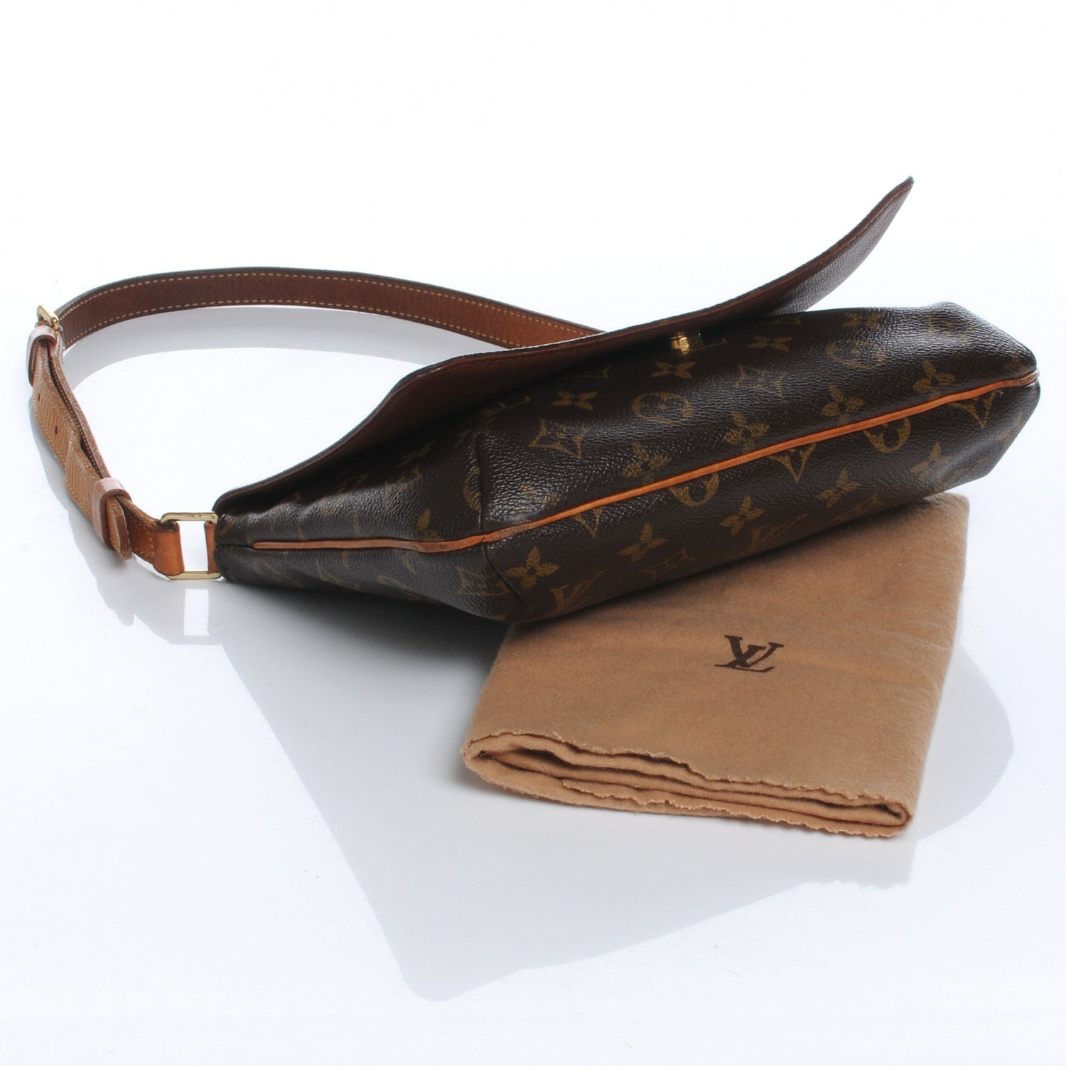 Louis Vuitton Monogram Musette Tango 4 of 7