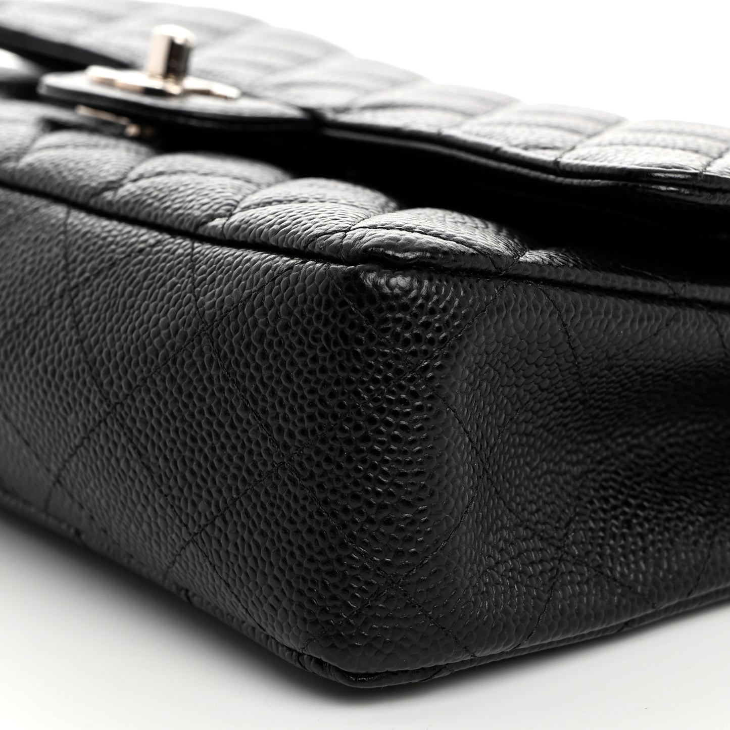 Caviar Quilted Medium Double Flap Black
