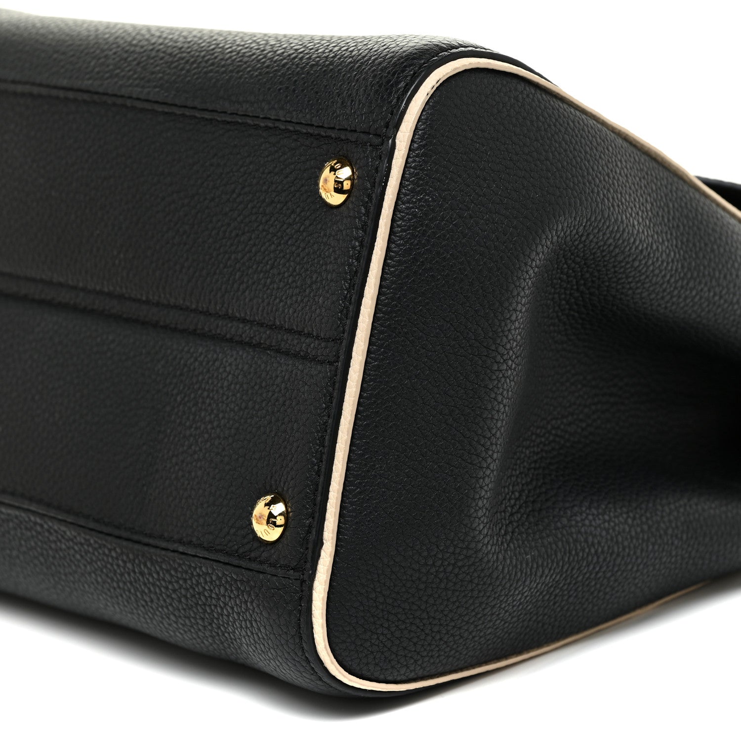 Louis Vuitton Monogram Double V Black 17 of 21