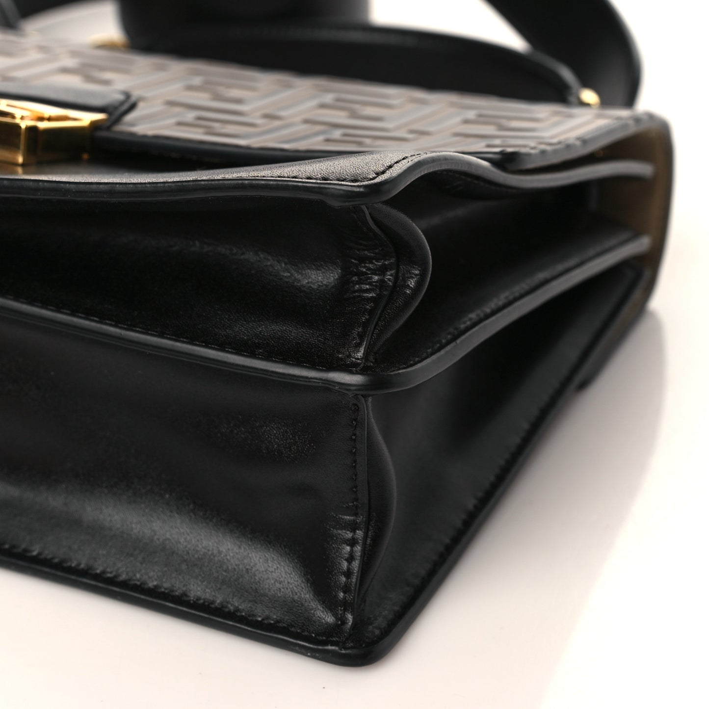 Vitello Liberty Bi-Color FF 1974 Embossed Kan U Shoulder Bag Black Maya