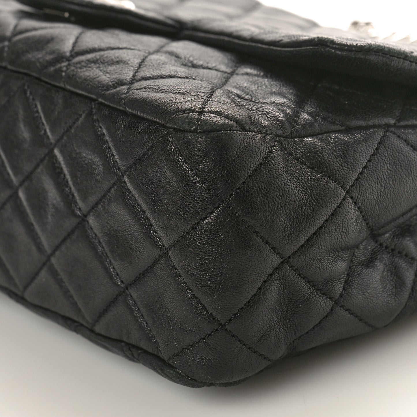 Washed Lambskin Quilted Bijoux Chain Jumbo Single Flap Black