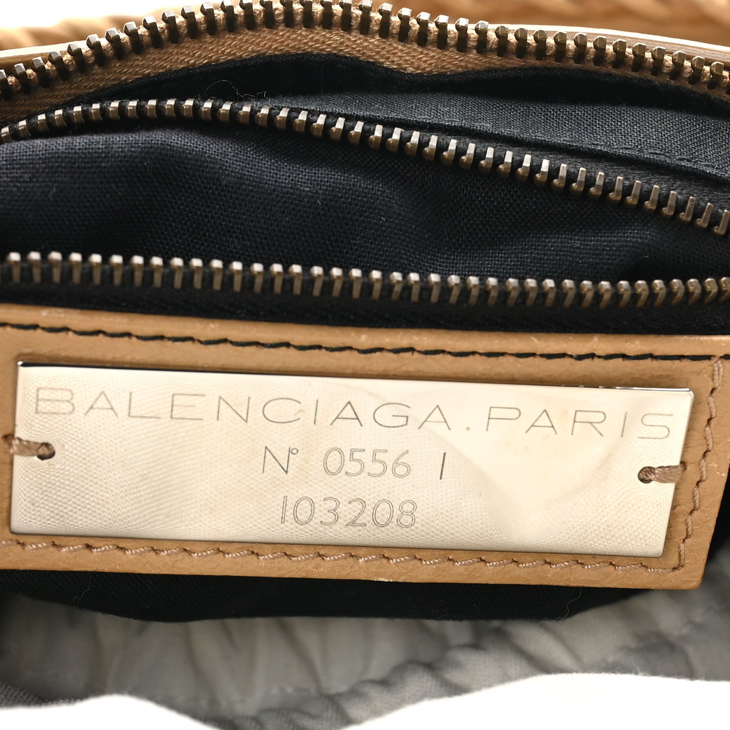 Agneau Classic Hardware First Beige Nougatine