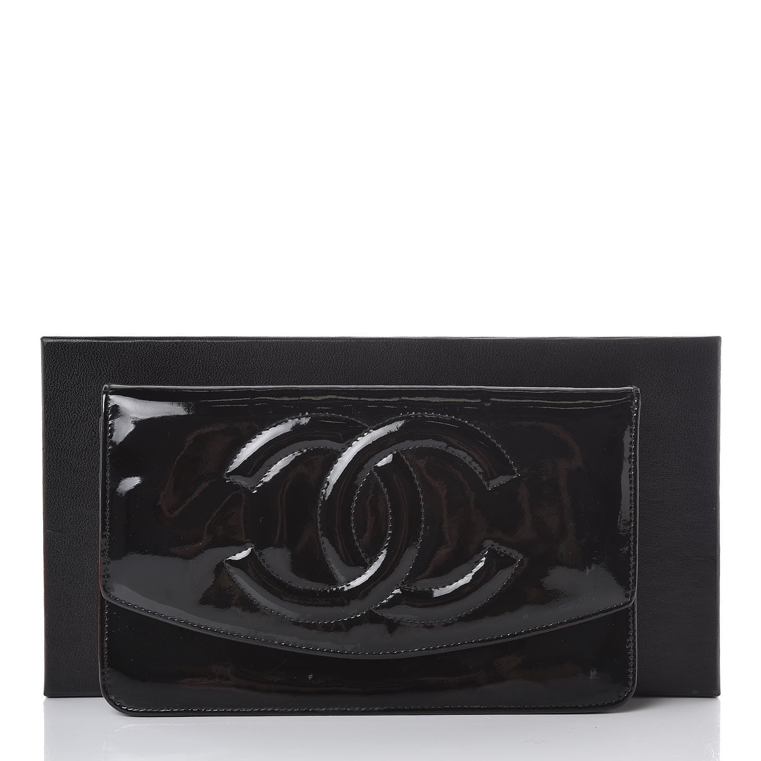 Chanel Patent CC Wallet Black 16 of 16