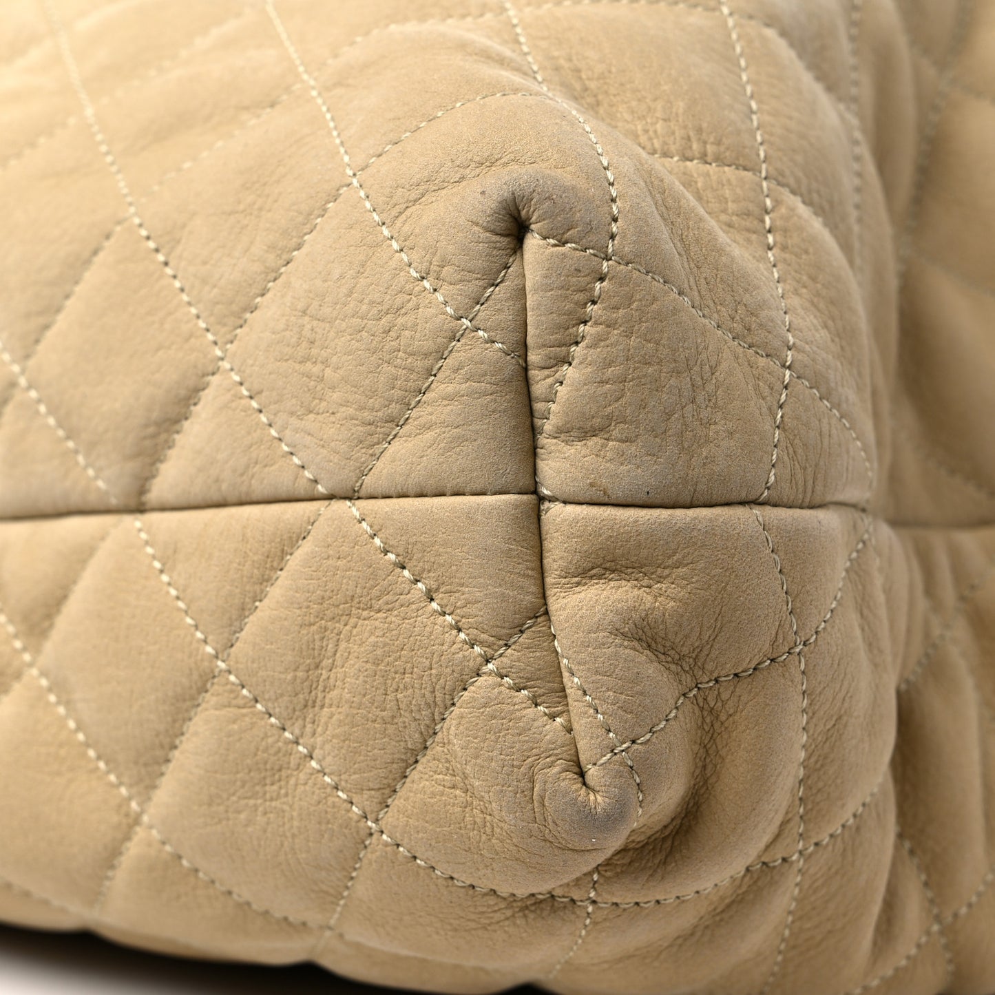 Nubuck Suede Quilted Maxi Icare Shopping Tote Beige