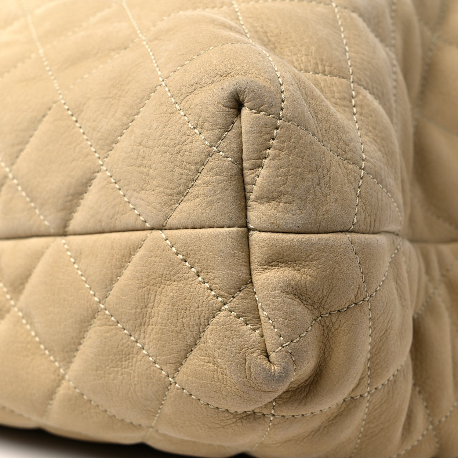 Saint Laurent Nubuck Suede Quilted Maxi Icare Shopping Tote Beige 10 of 14