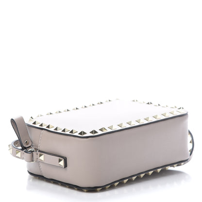 Valentino Garavani Calfskin Rockstud Camera Crossbody Bag Poudre 4 of 9