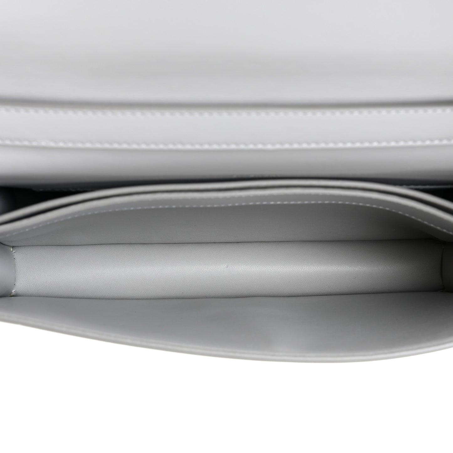 Calfskin Medium 4G Chain Shoulder Bag Cloud Grey