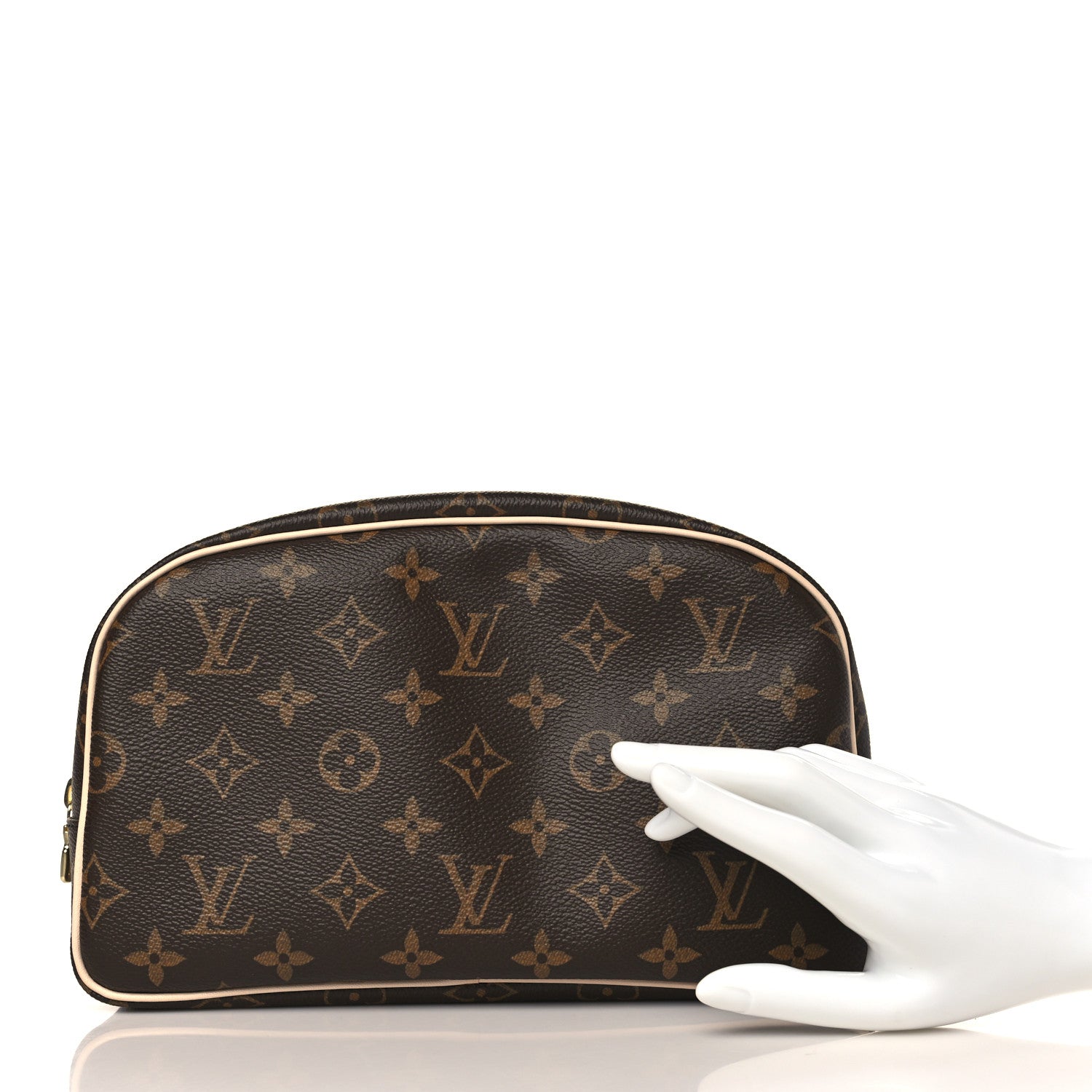 Louis Vuitton Monogram Toiletry Bag 25 2 of 9