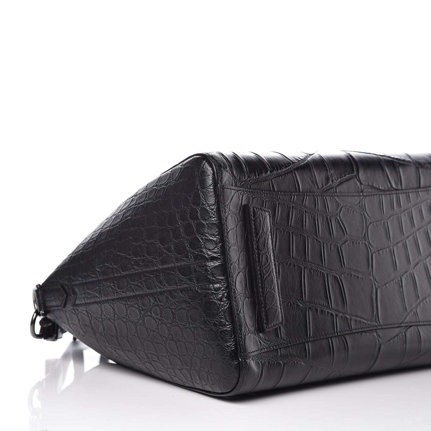 Calfskin Crocodile Embossed Medium Antigona Black